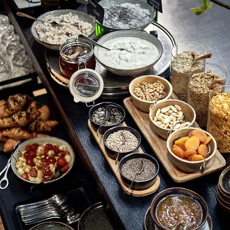 ホテル Roter Hahn レーゲンスブルク