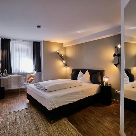 Roter Hahn レーゲンスブルク